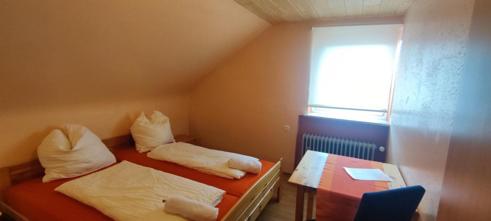 Alb Rooms, Zimmer Auf Der Schwaebischen Alb Oberlenningen Eksteriør billede